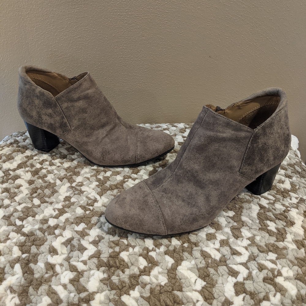 Naturalizer N5 Comfort Booties Ankle boots tan grey size 9.5 M Neebo style
